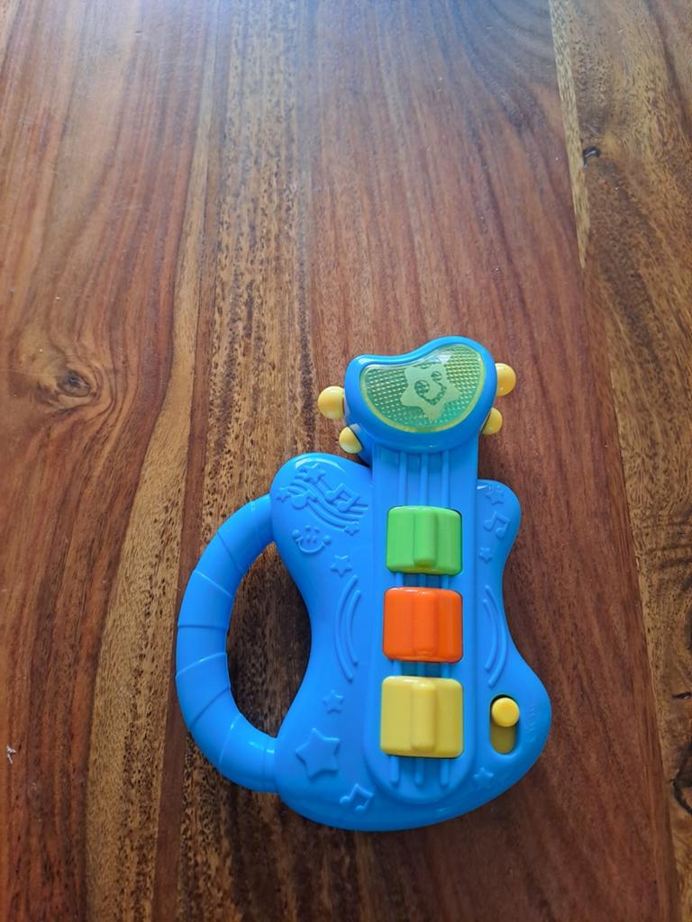 Baby speelgoed en speelgoed gitaar, Ophalen, Gebruikt, Rammelaar, Met geluid