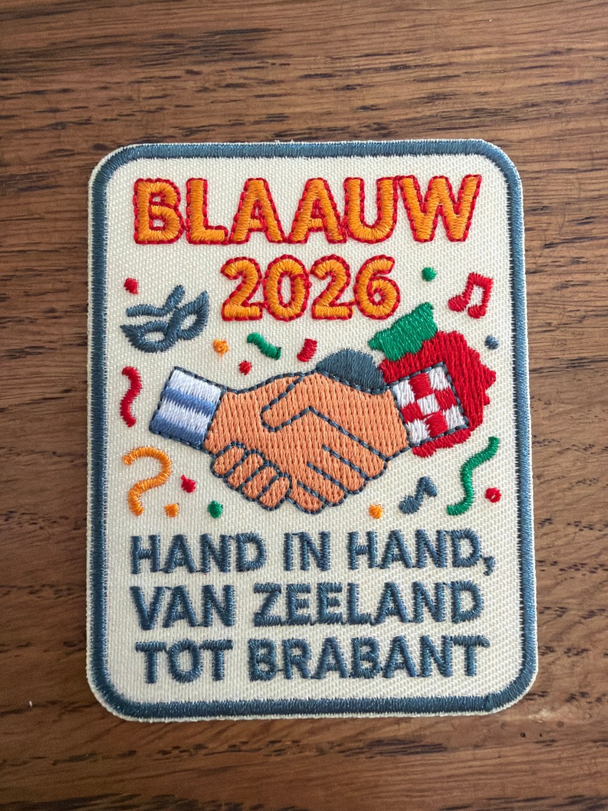 Blauw 2026 Hand in Hand Zeeland Brabant Patch, Ophalen of Verzenden, Gebruikt, Overige typen