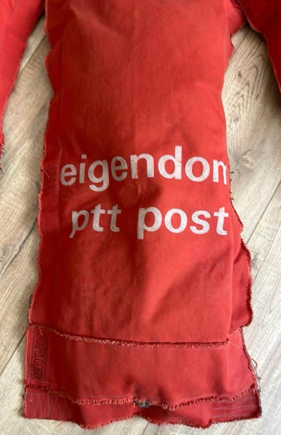 Ptt postzak kussens 3 stuks, Ophalen of Verzenden, Zo goed als nieuw, Regenjas