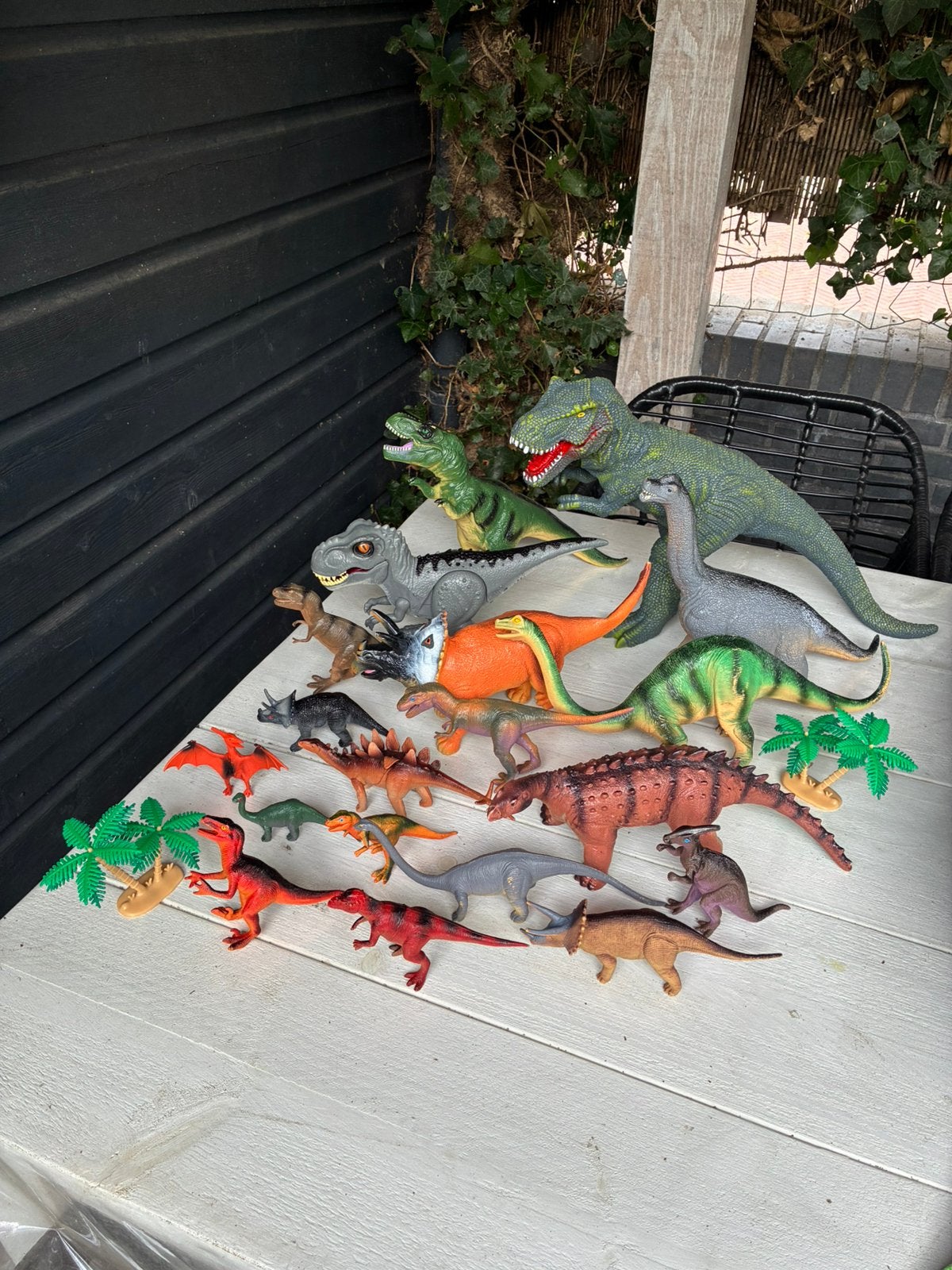 Dino’s, Ophalen of Verzenden, Zo goed als nieuw