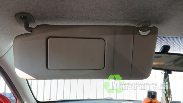 Zonneklep van een Renault Twingo, Gebruikt, -, Renault, -