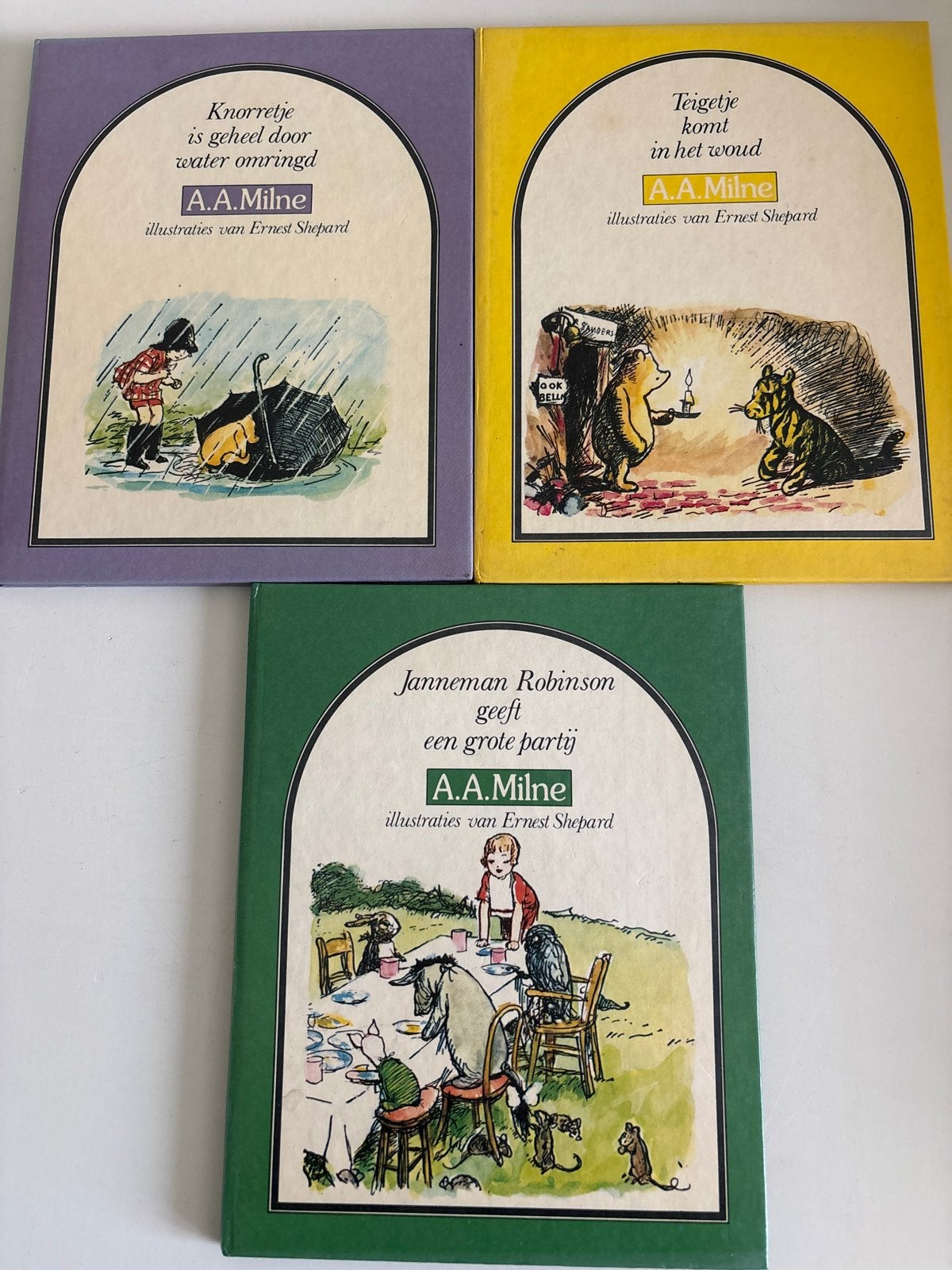 A.A. Milne - Knorretje, Teigetje, Janneman Robinson (3 boeke, Ophalen of Verzenden, Gelezen, Fictie algemeen