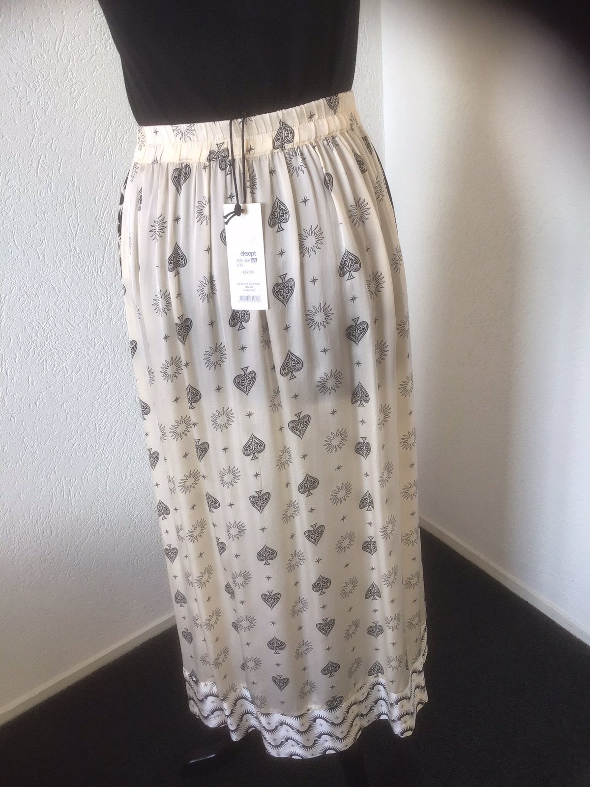 NIEUWE SATIJNEN ROK VAN SHOEBY EKSEPT MAAT M/L, Kleding | Dames, Maat 38/40 (M), Overige kleuren, Nieuw, Ophalen of Verzenden