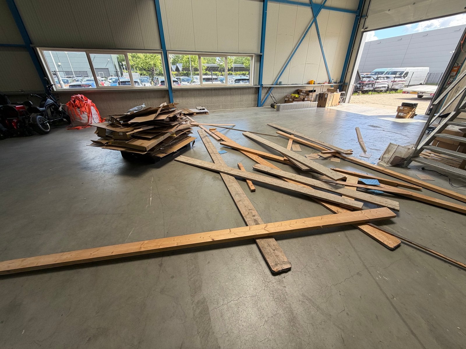 Diverse partij gebruikt hout, planken en balken, Doe-het-zelf en Verbouw, Hout en Planken, Ophalen, Gebruikt, Balk, Overige houtsoorten