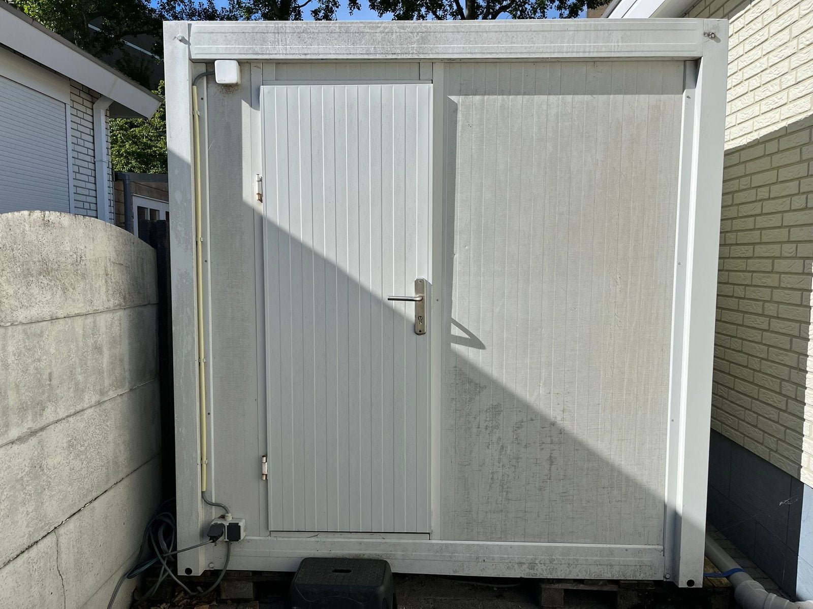 Badkamerunit met boiler, verwarmde spiegel en leidingverwarm, Doe-het-zelf en Verbouw, Sanitair, Ophalen, Zo goed als nieuw, Glas