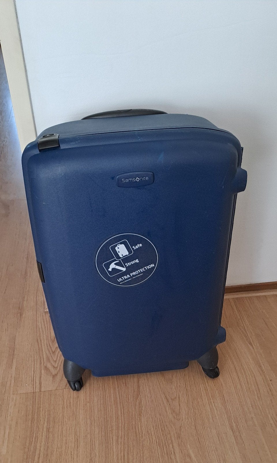 Samsonite koffer, Hard kunststof, 45 tot 55 cm, Zo goed als nieuw, 70 cm of meer