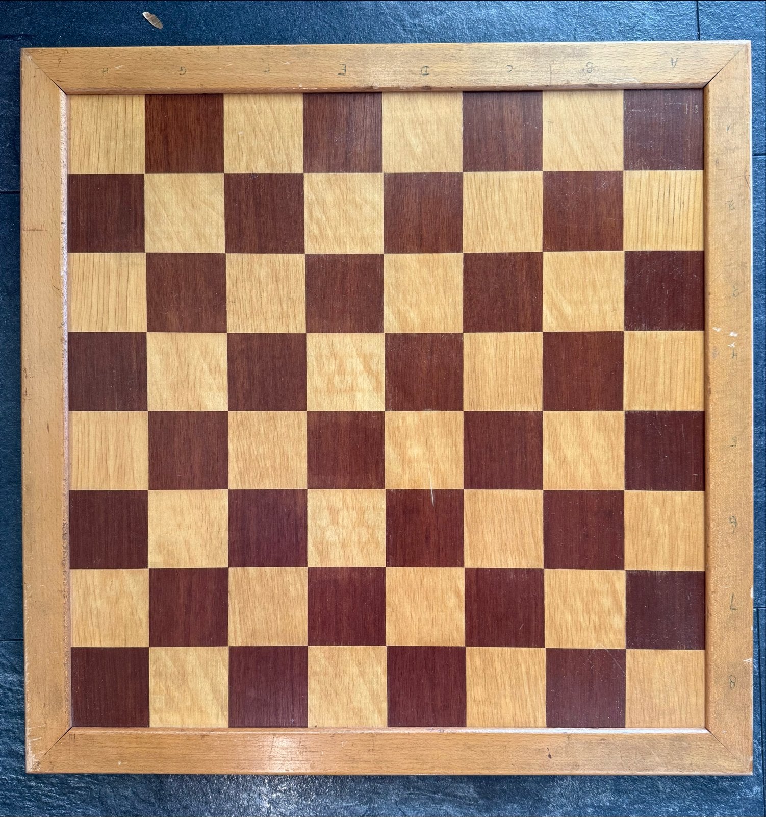 Houten schaakbord - dambord - Homas Spellen, Hobby en Vrije tijd, Gezelschapsspellen | Bordspellen, Een of twee spelers, Ophalen of Verzenden