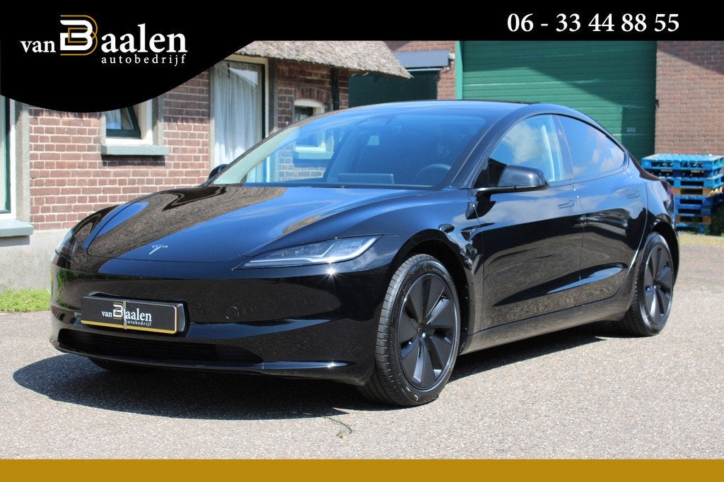 Tesla Model 3 RWD 60 kWh SOh 96,2% HIGHLAND PANO LEER LED 34, Automaat, Gebruikt, Zwart, Zwart