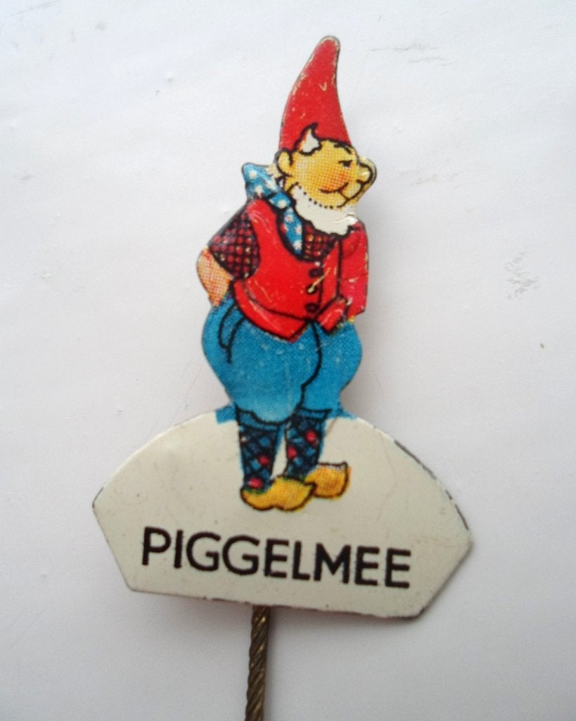 Speld Piggelmee., Verzamelen, Speldjes, Pins en Buttons, Ophalen of Verzenden, Gebruikt, Figuurtje, Speldje of Pin