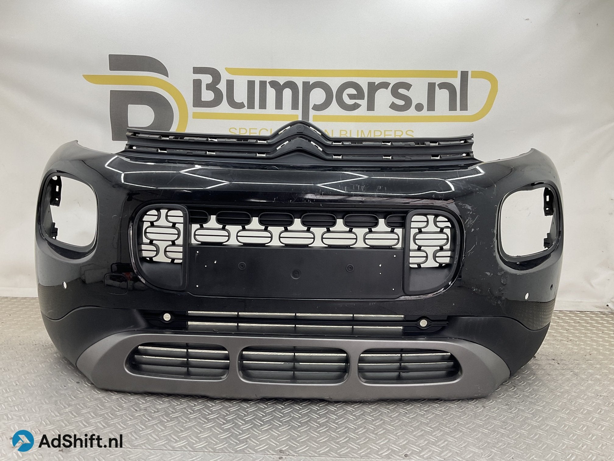 Bumper Citroen C3 Aircross 13490019 1823181X Voorbumper F5-2, Auto-onderdelen, Carrosserie en Plaatwerk, Bumper