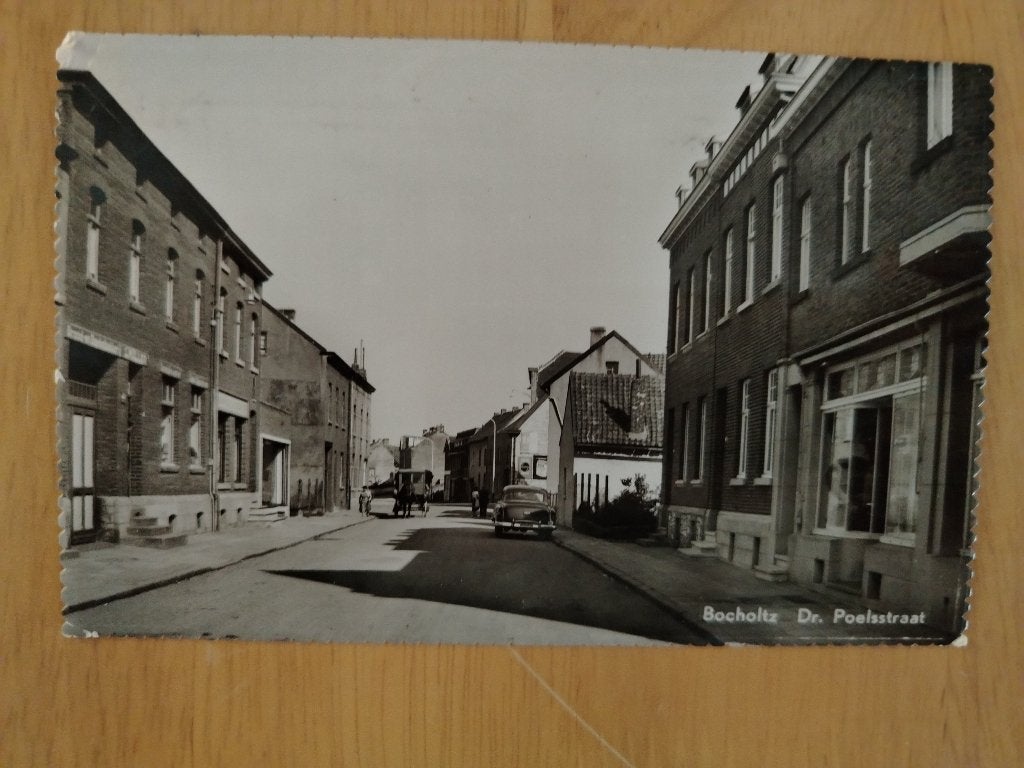 Bocholtz Dr. Poelsstraat, Verzamelen, Ansichtkaarten | Nederland, Verzenden, 1960 tot 1980, Gelopen, Limburg