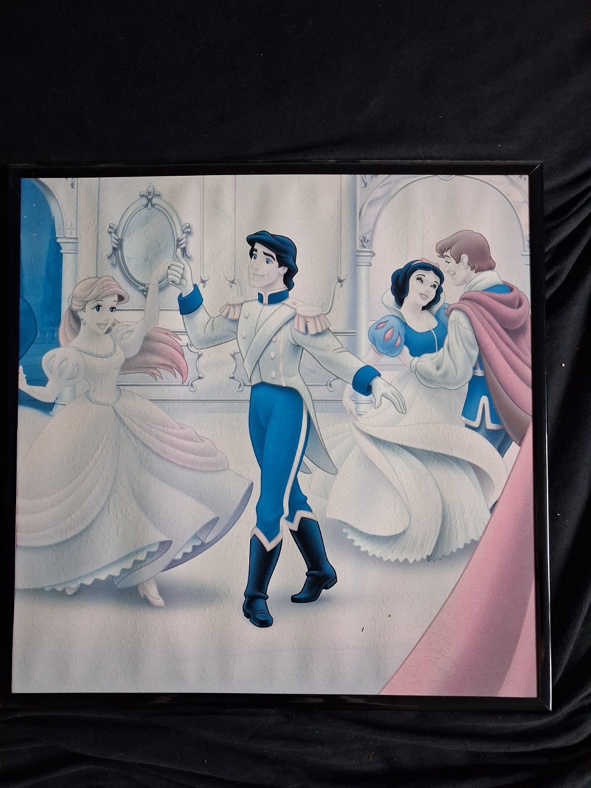 2 Disney schilderijtjes Bambi Prinsessen 34x34cm, Ophalen, Gebruikt, Wanddecoratie