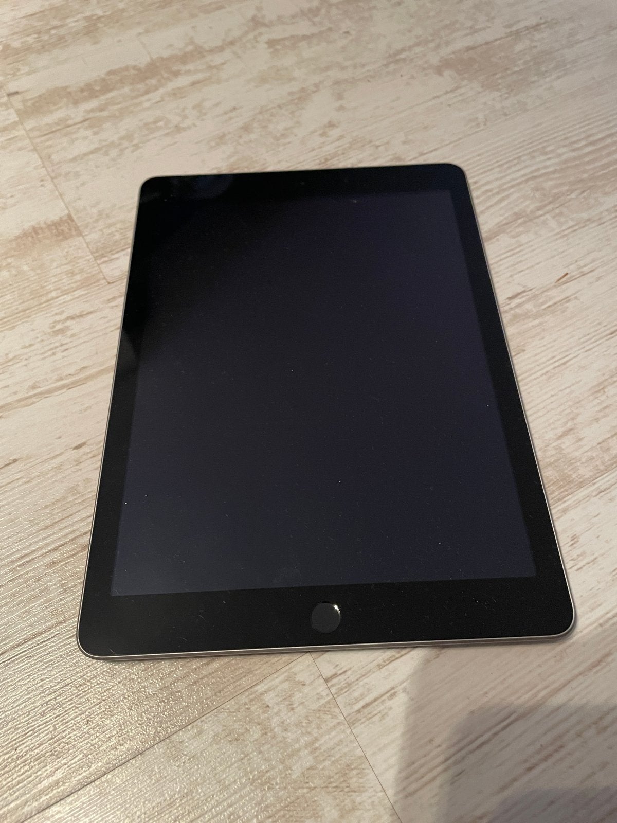 Apple iPad 16GB - Grijs/Zilver - Goede staat, Computers en Software, 10 inch, Gebruikt, Apple iPad, Ophalen of Verzenden