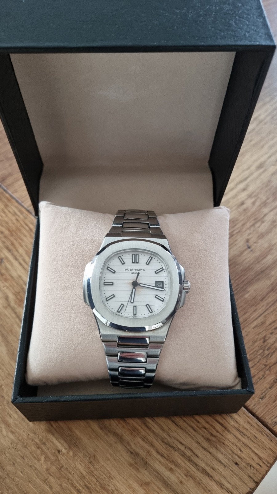 Patek Philippe Nautilus Stijl Horloge - nieuw, Sieraden, Tassen en Uiterlijk, Overige merken, Staal, Staal, Polshorloge