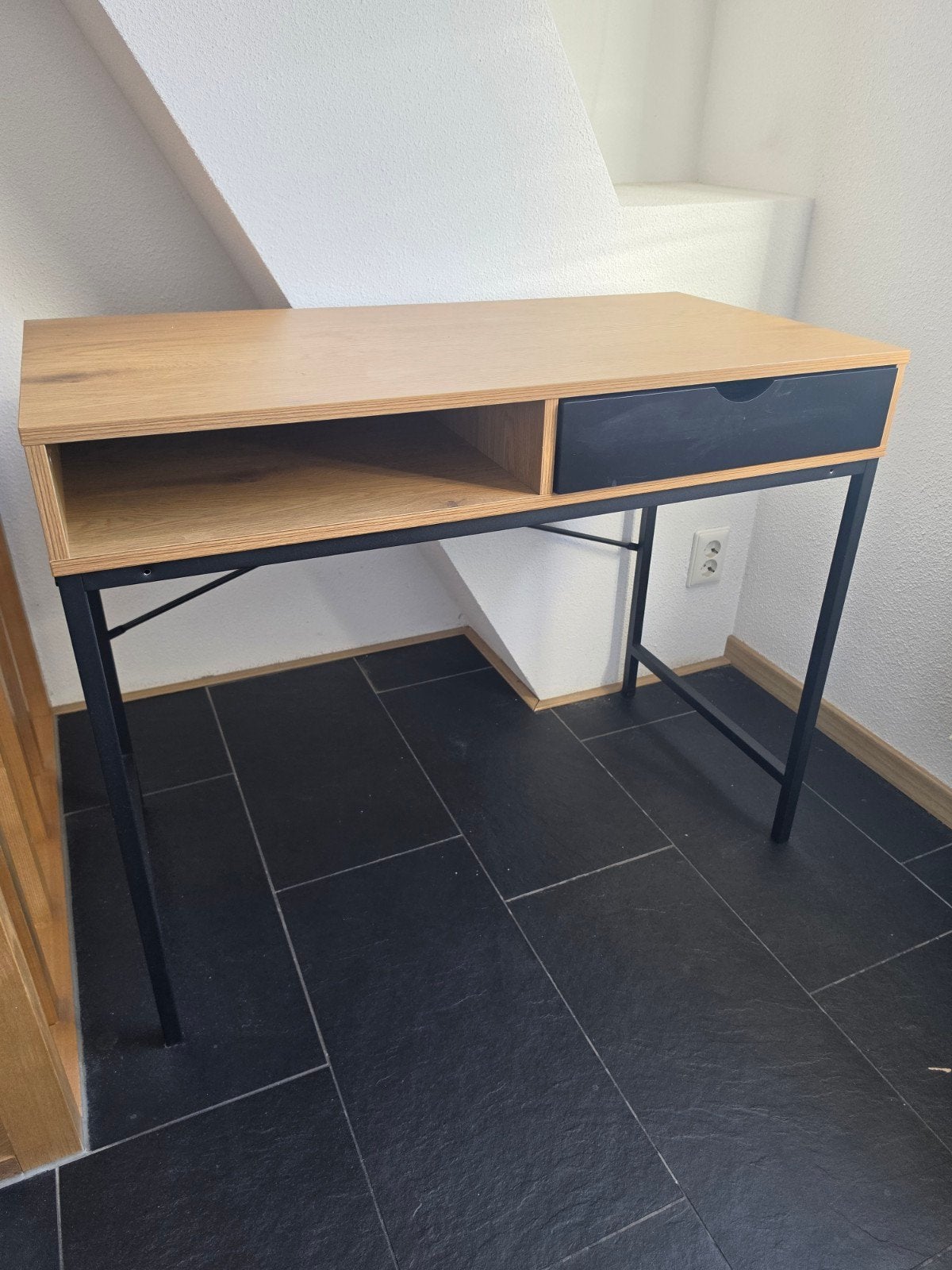 Bureau,  Make up tafel, Bureau KOOPJE, Ophalen