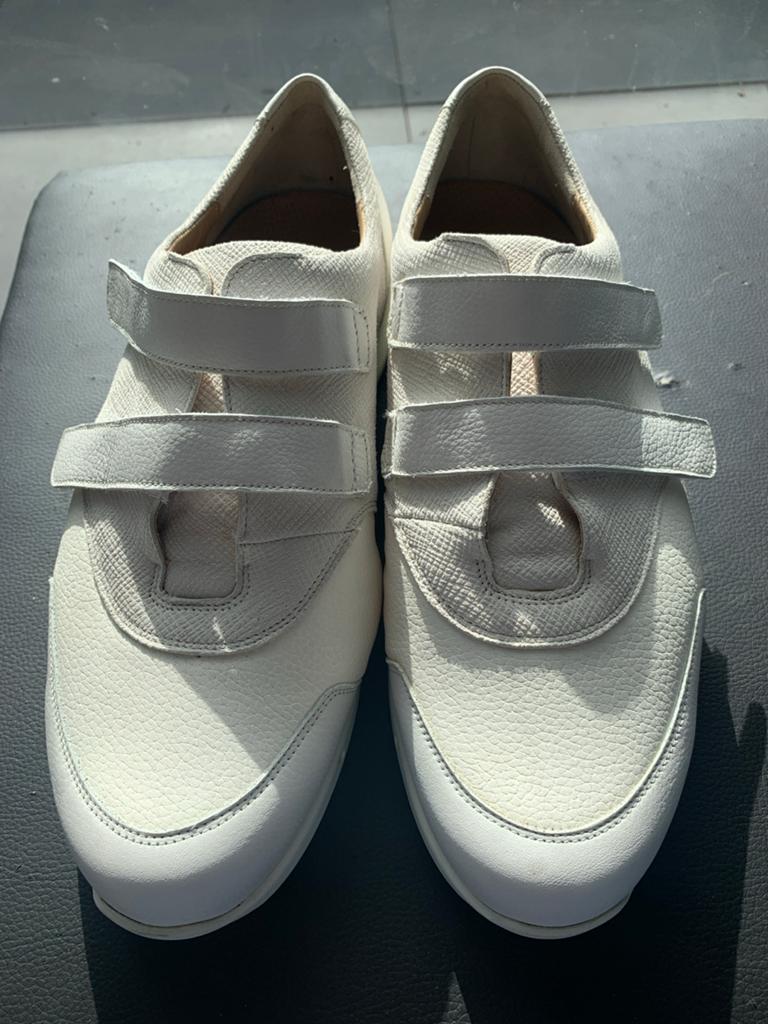Durea sneakers, extra breed, ideaal voor hallux valgus, Ophalen of Verzenden, Zo goed als nieuw, Wit, Sneakers of Gympen
