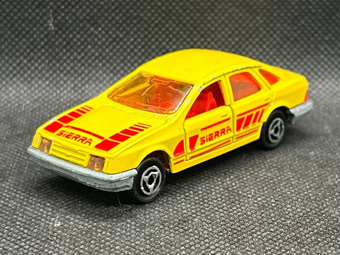 Majorette Ford Sierra 1:64, Verzenden, Zo goed als nieuw, Auto