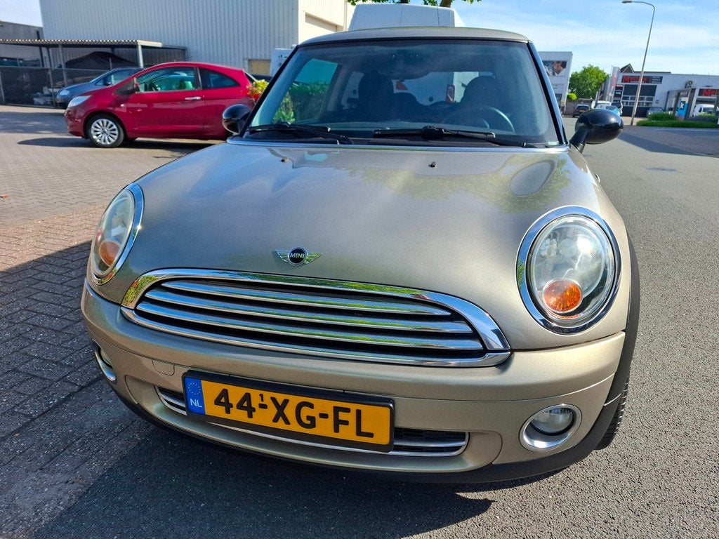 Mini 3-Deurs 1.4 One Pepper AIRCO/17 INCH!, Auto's, Mini, Voorwielaandrijving, Stof, Gebruikt, Zwart