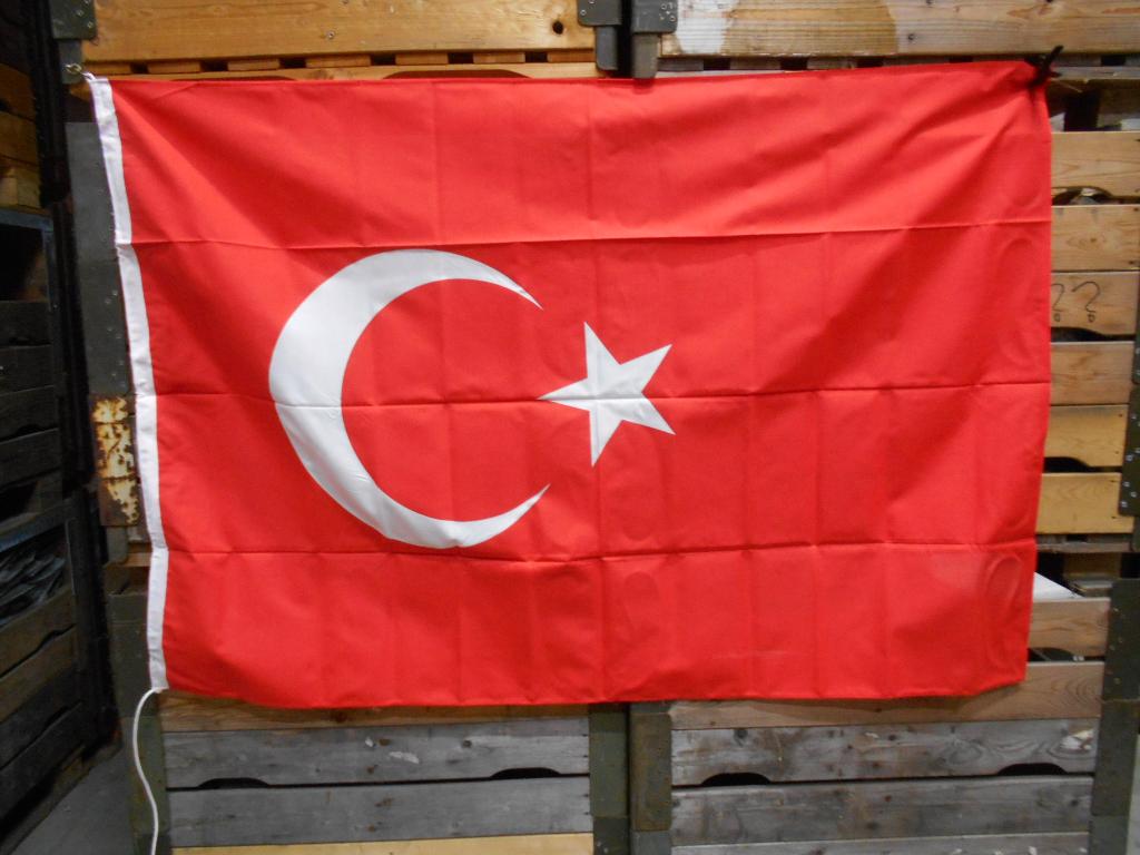 Scheepsvlag Shipmate vlag Turkije Ca 100x150 cm, Diversen, Vlaggen en Wimpels, Ophalen of Verzenden, Zo goed als nieuw