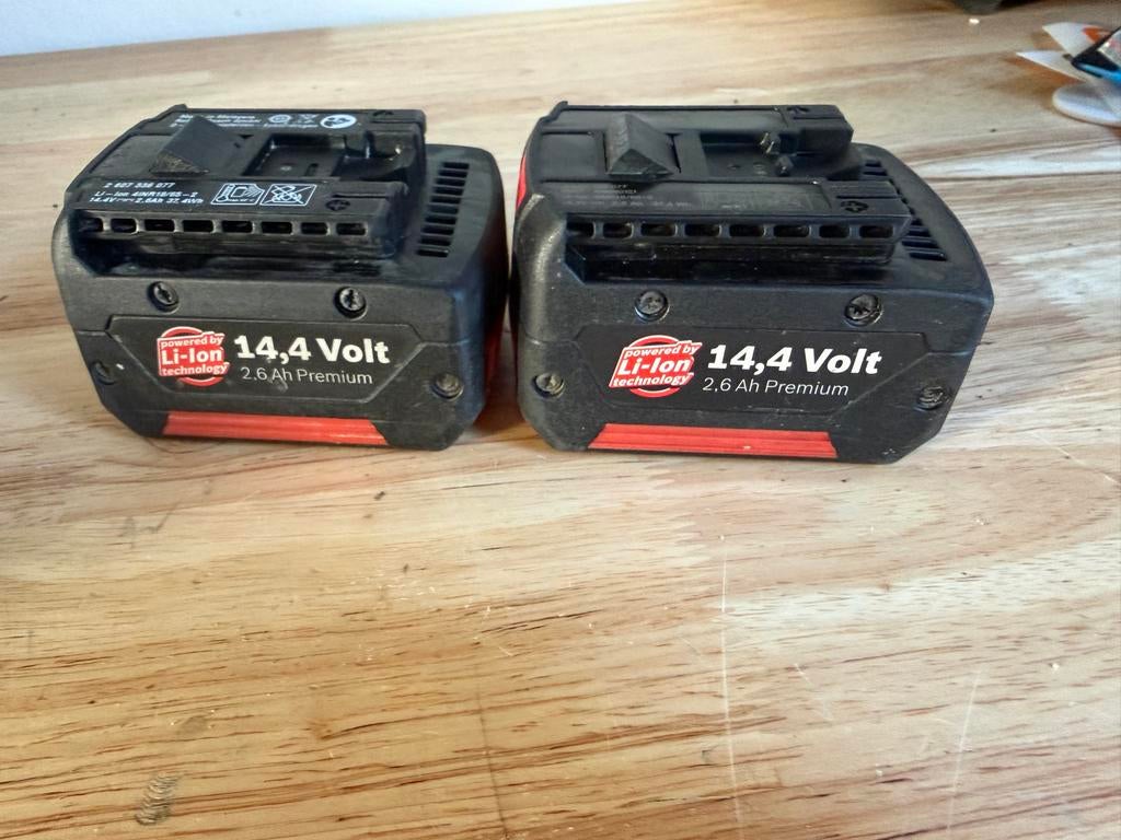 Bosch 14.4V Li-ion Accu 2.6 Ah Premium (2 stuks), Ophalen of Verzenden, Zo goed als nieuw, Overige typen