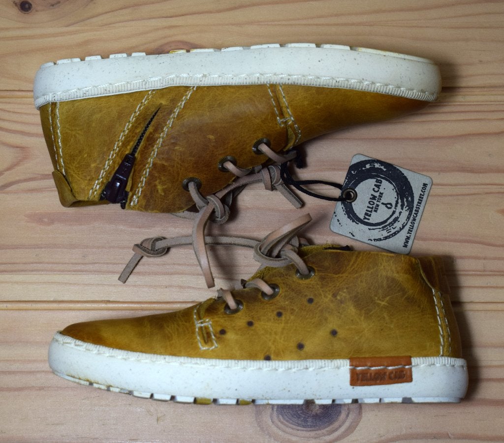 YELLOW CAB - volledig leren sneakers maiskleur - maat 30, Schoenen, Nieuw, Ophalen of Verzenden, Jongen