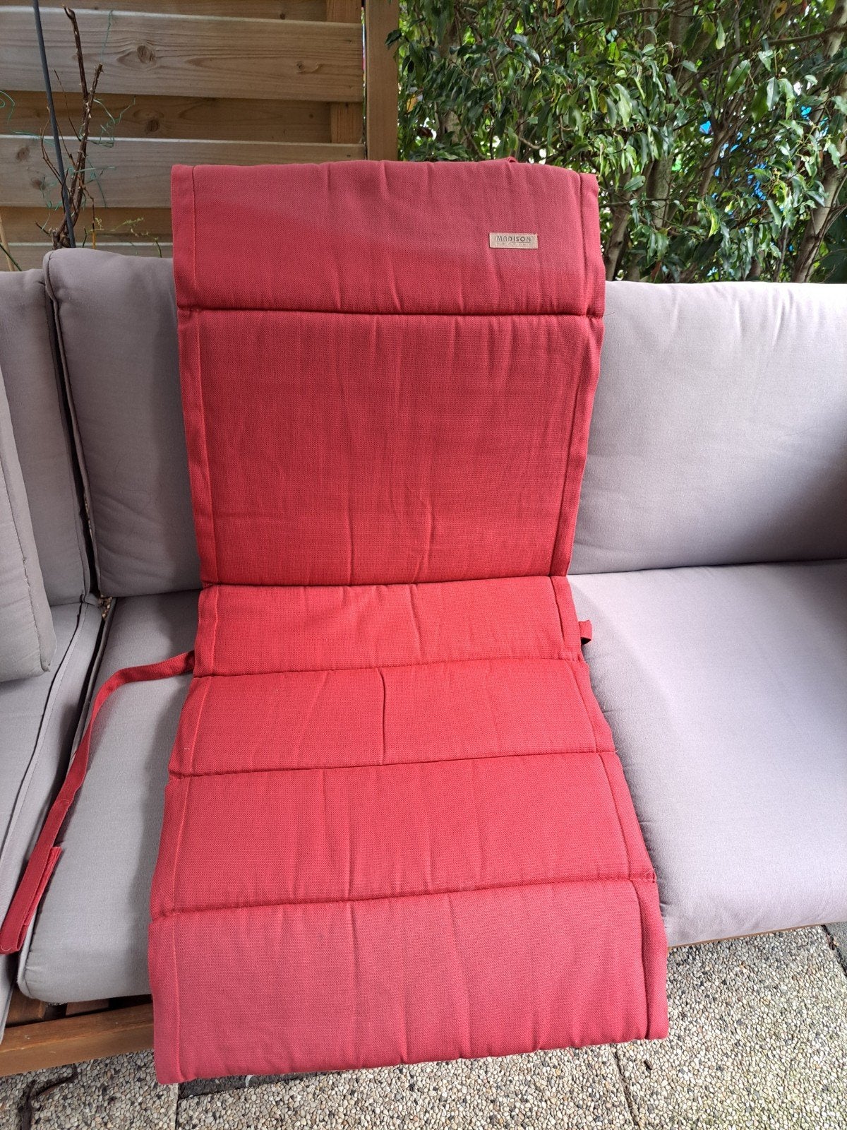 Madison Topline tuinkussen rood circa 52x120 cm, Ophalen, Gebruikt