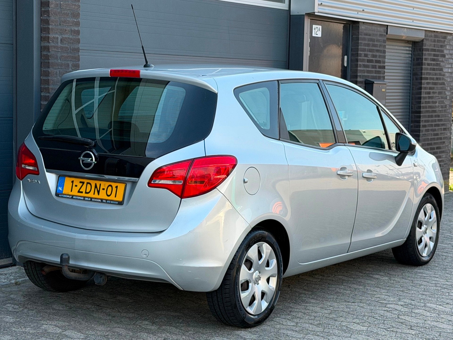 Opel Meriva 1.4 Anniversary Edition AIRCO CRUISE TREKHAAK Nw, Voorwielaandrijving, Euro 5, Gebruikt, 4 cilinders