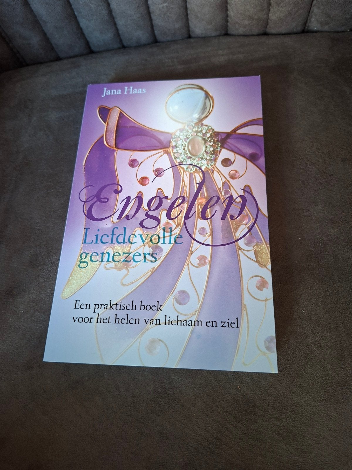 Engelen Liefdevolle Genezers - Jana Haas, Boeken, Spiritualiteit algemeen, Jana Haas, Ophalen of Verzenden, Zo goed als nieuw