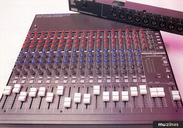 Gezocht: Mackie Cr 1604 mixer, Muziek en Instrumenten, Ophalen of Verzenden, Gebruikt, 10 tot 20 kanalen, Microfooningang