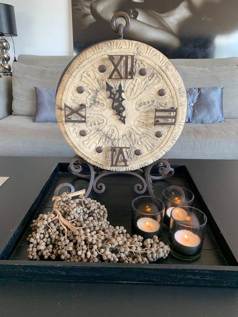 Decoratieve tafelklok met Romeinse cijfers, Ophalen, Zo goed als nieuw, Wandklok