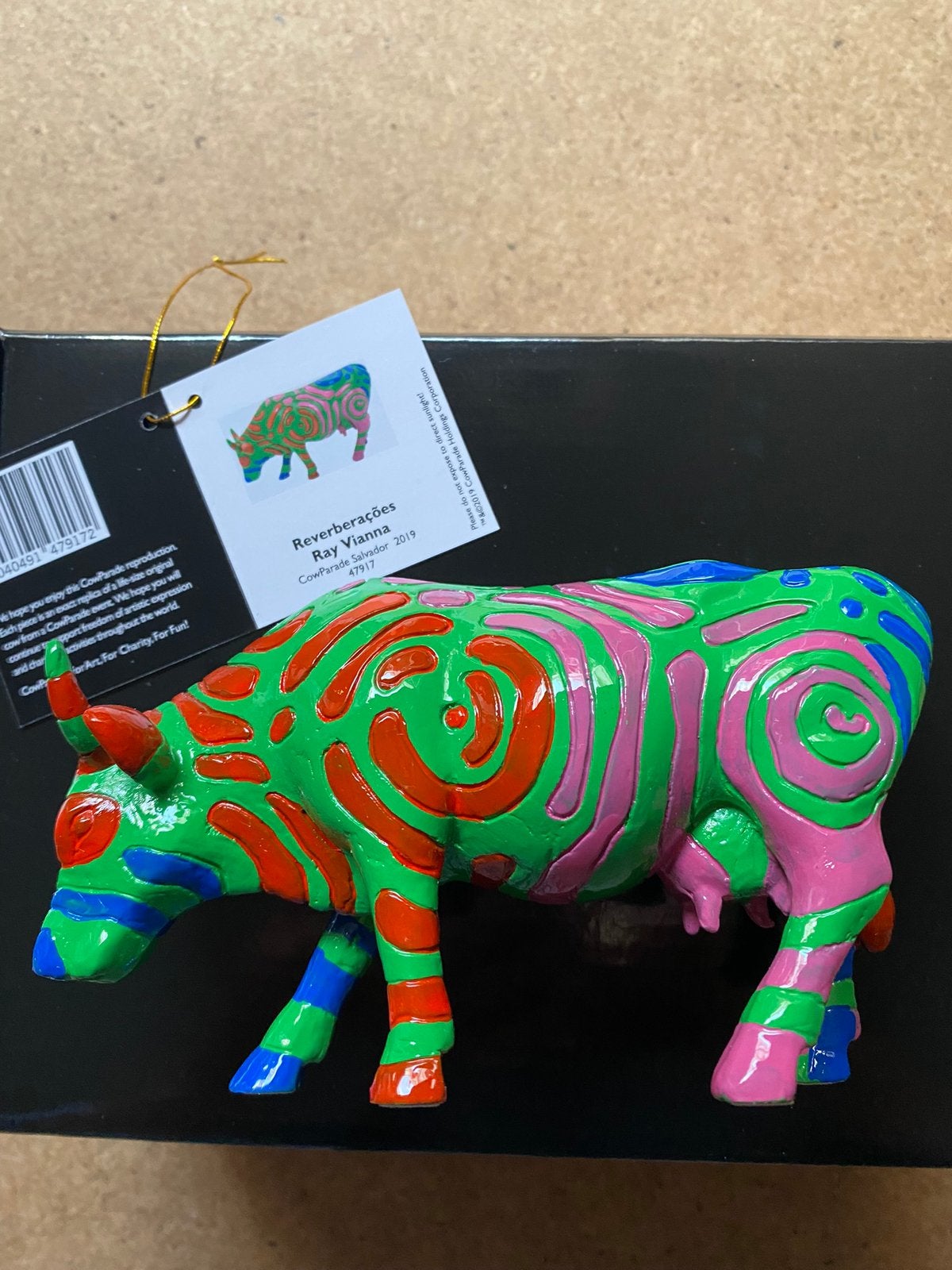 Nieuw Cow Parade koe Reverberações medium gratis verzending., Ophalen of Verzenden, Beeld