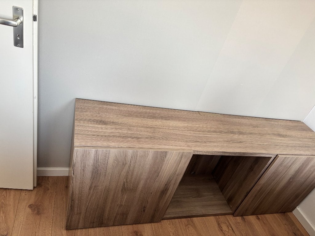 Lage houten kast, Ophalen, 150 tot 200 cm, 25 tot 50 cm, Gebruikt