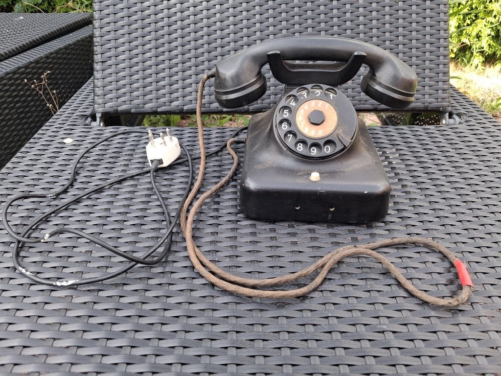Antieke Bakelieten PTT Telefoon met Draaischijf, Antiek en Kunst, Ophalen of Verzenden