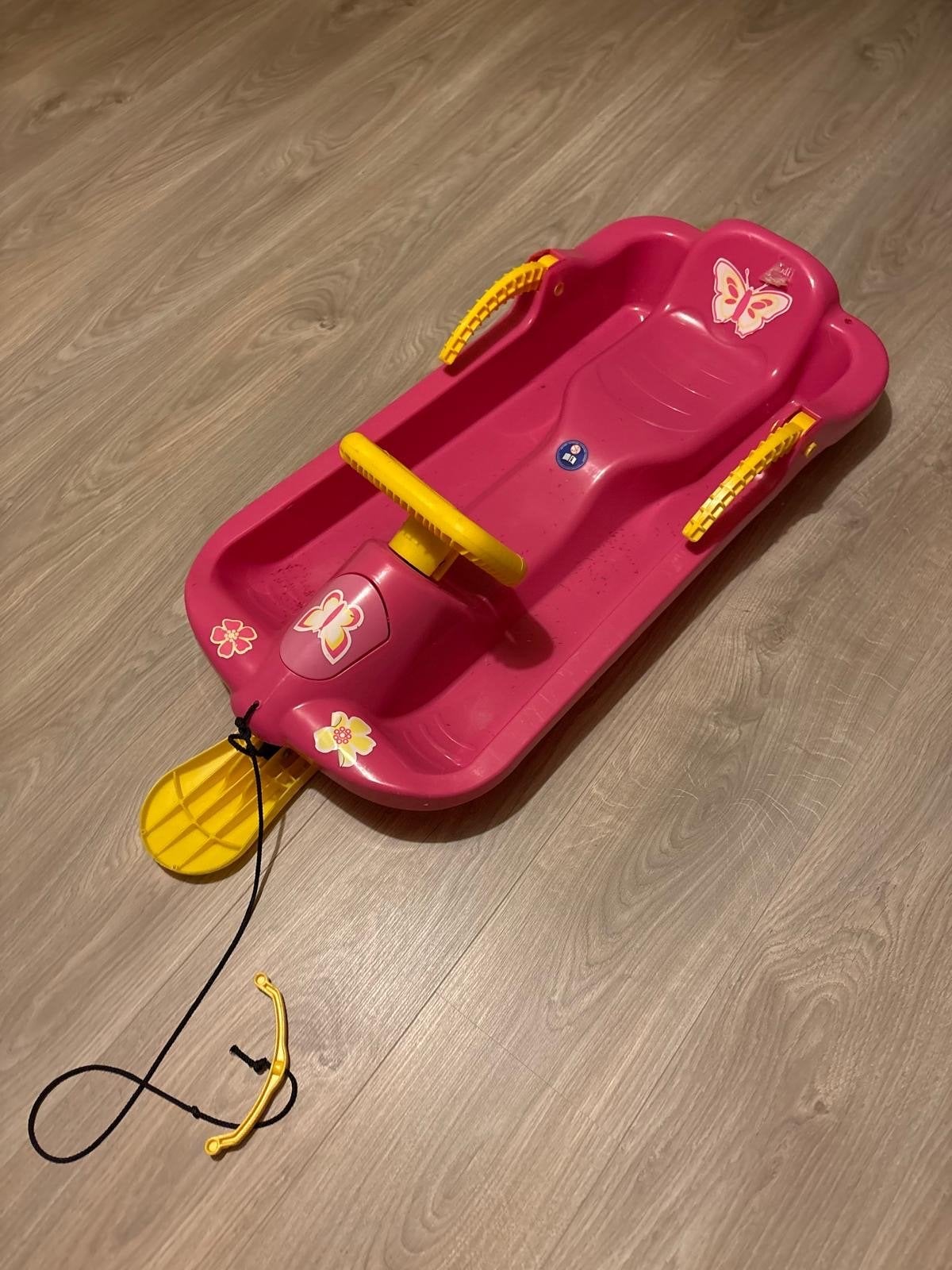 Roze slee met stuur en rem - AlpenGaudi Space Pink, Kinderen en Baby's, Ophalen of Verzenden, Rem, Gebruikt, Kunststof