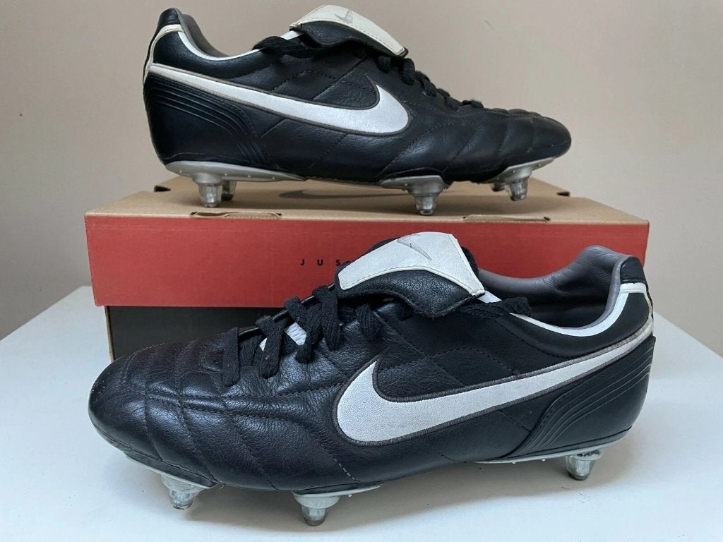 nike tiempo r10 ronaldinho t90 ctr360 soccer shoes < maat 42, Gebruikt, Maat XS of kleiner, Schoenen, Ophalen of Verzenden
