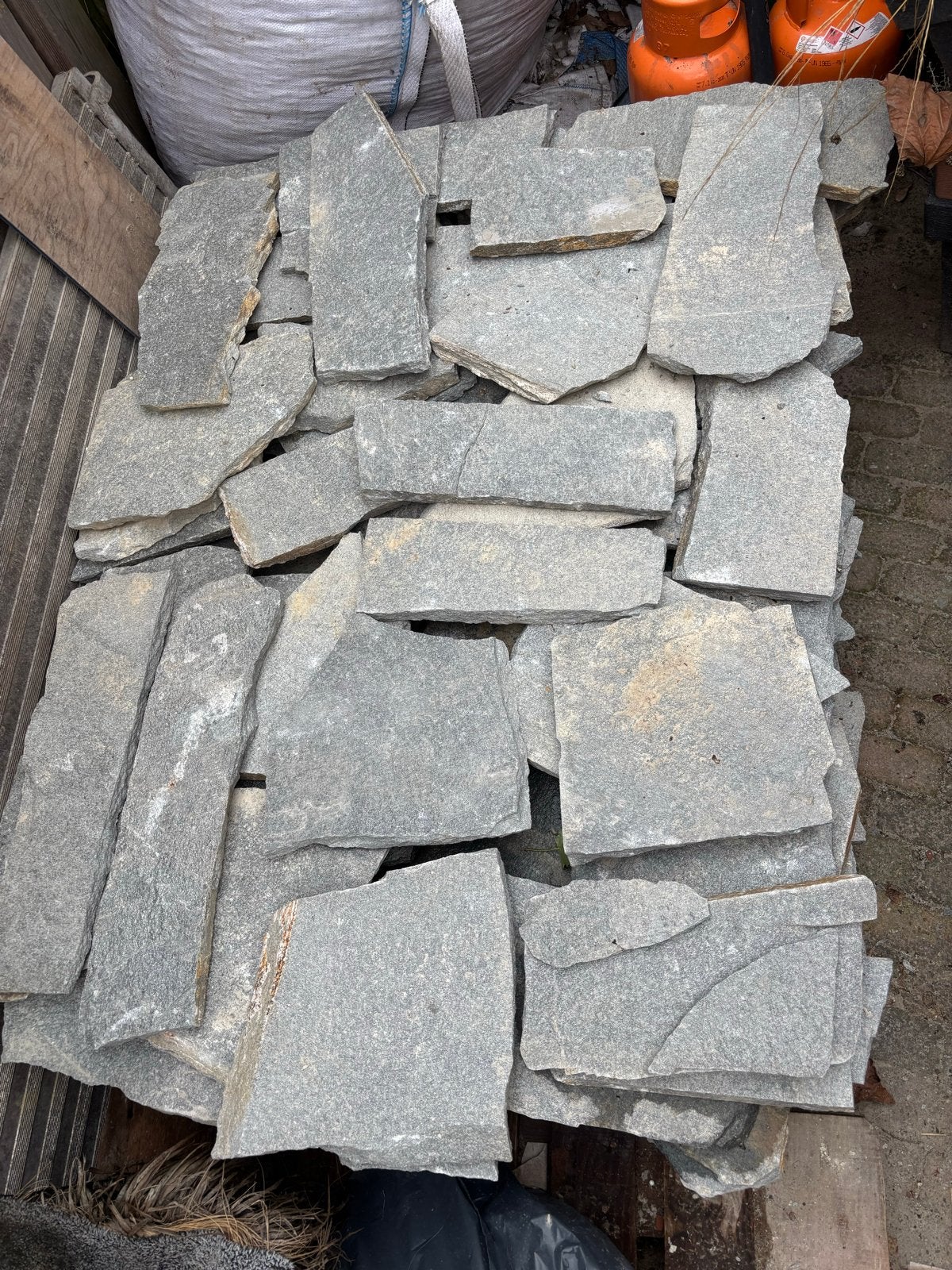10m2 ATHOZ KAVALA FLAGSTONES mix klein/groot, Tuin en Terras, Ophalen, Gebruikt, Natuursteen, Terrastegels