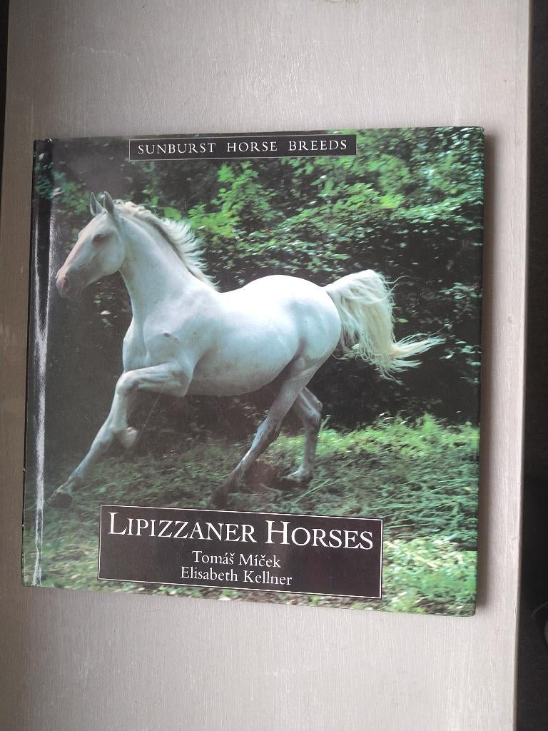 Lipizzaner horses, Boeken, Ophalen of Verzenden, Gelezen, Paarden of Pony's
