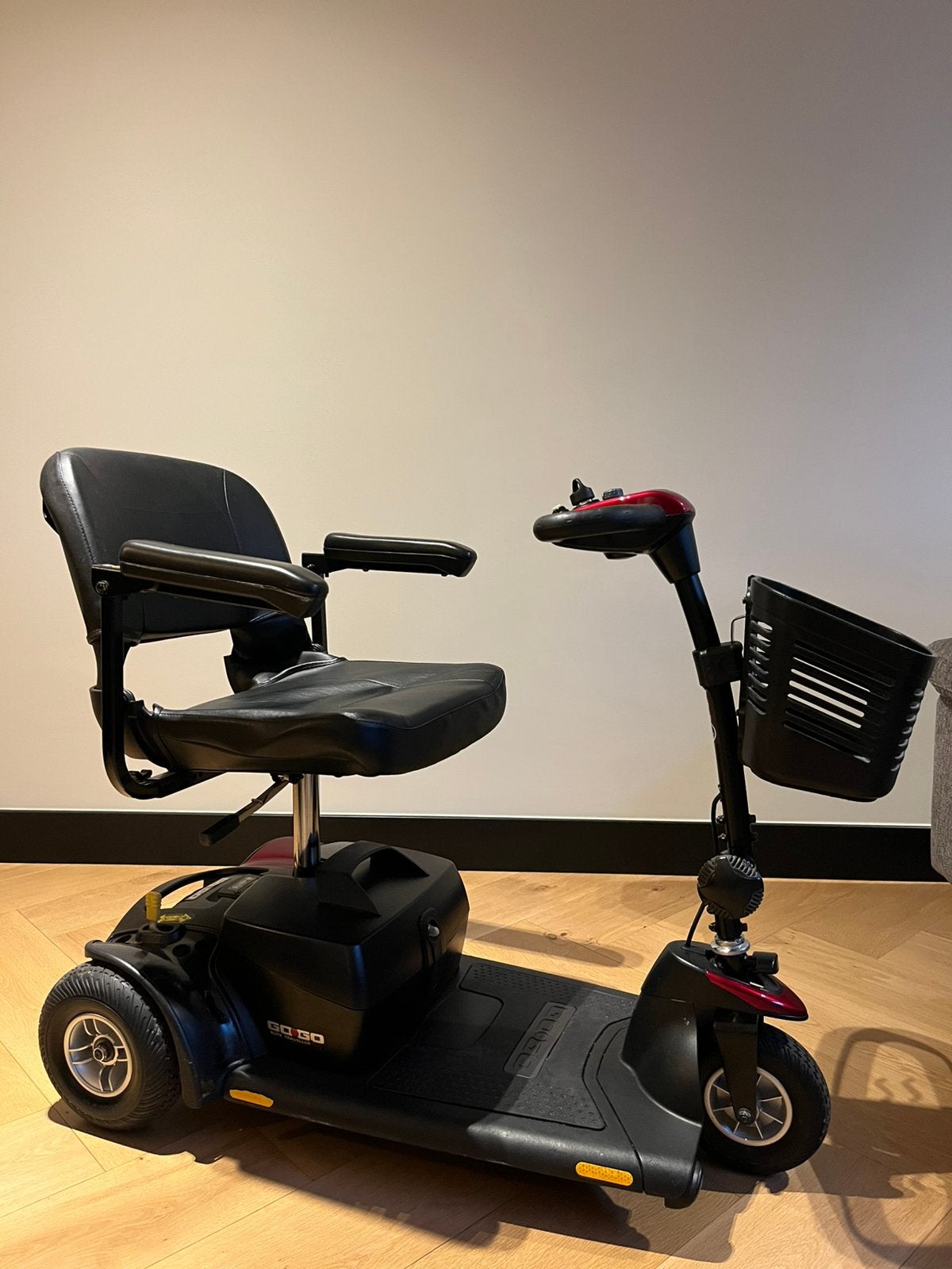 gogo elite travveller plus, Ophalen, 10 km/u of minder, Pride, Zo goed als nieuw