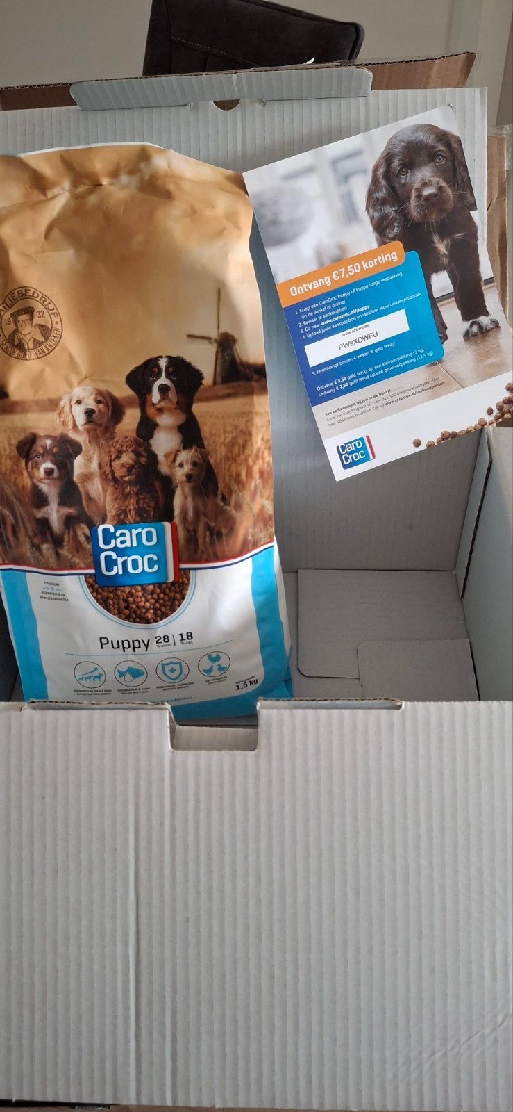 nieuwe zak voer geldig tot 23 03 2027, Dieren en Toebehoren, Dierenvoeding, Ophalen