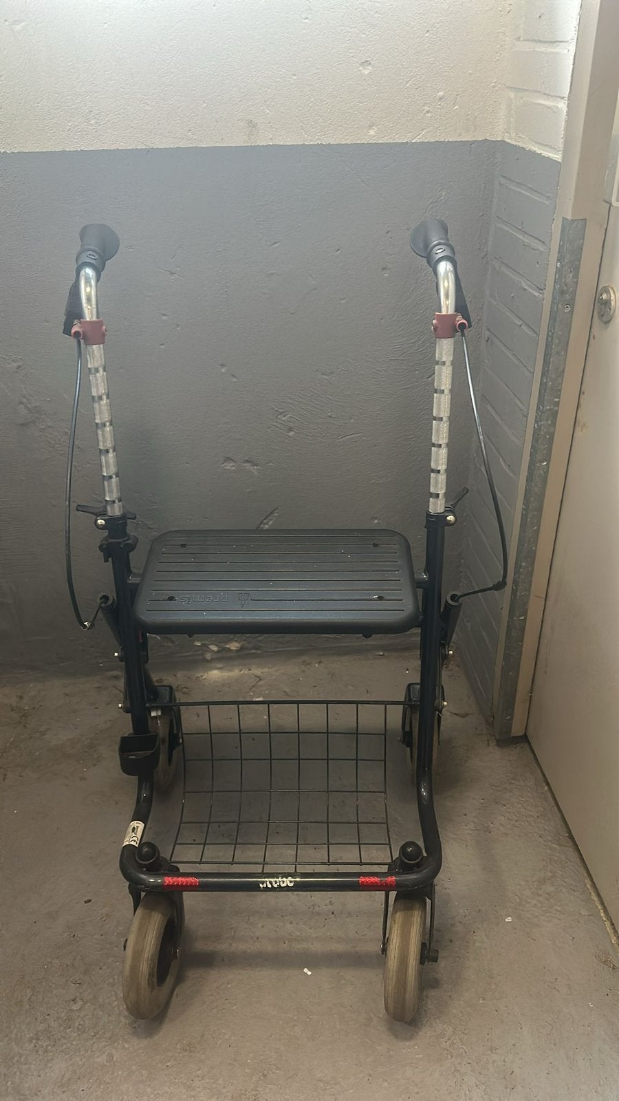 Prima stevige rollator, Diversen, Rollators, Ophalen, Opvouwbaar, Gebruikt