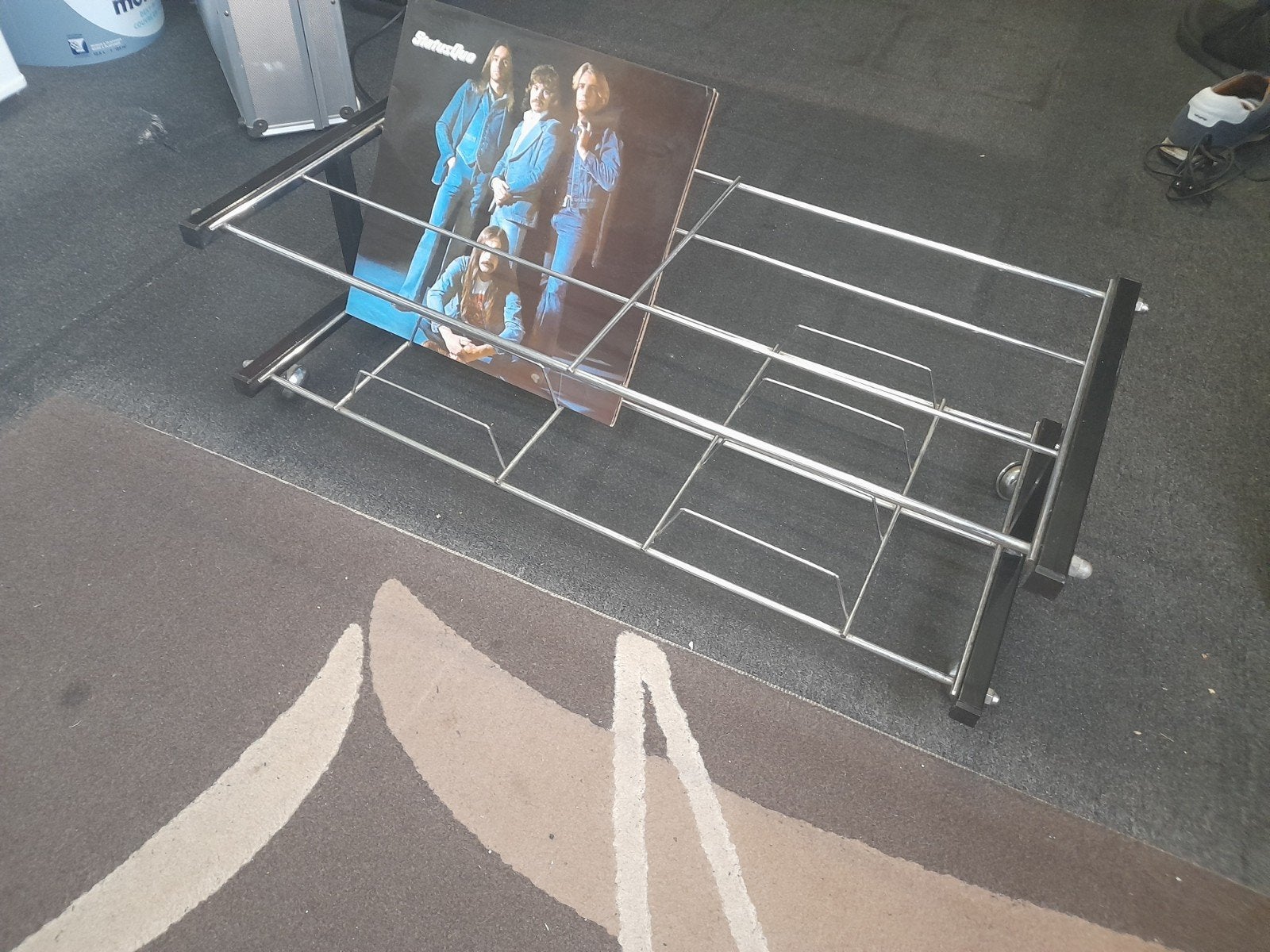 Vintage Langspeel vinyl platenrek op wielen- metaal, Ophalen, Huis en Inrichting
