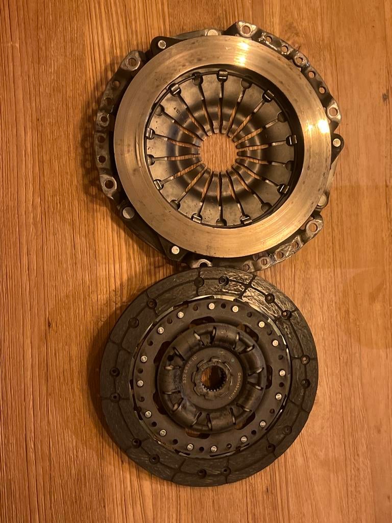 LuK Koppelingsset Ford Duratec 2.0, Ophalen of Verzenden, Gebruikt, Universele onderdelen