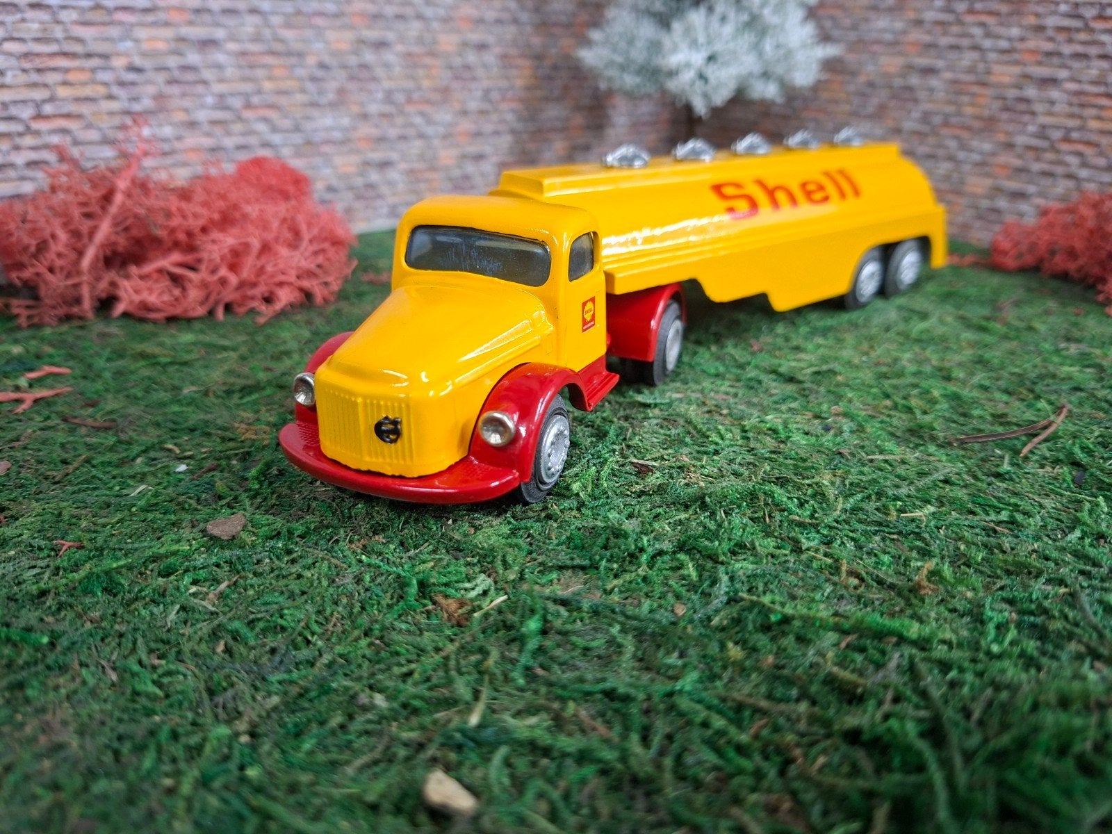 tekno denmark volvo tanker, Hobby en Vrije tijd, Modelauto's | 1:50, Ophalen of Verzenden, Zo goed als nieuw, Bus of Vrachtwagen