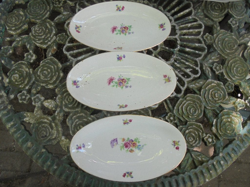 3 x Vleeswarenschaaltje Bavaria met div. bloemboeketten roos, Antiek en Kunst, Antiek | Servies los, Ophalen of Verzenden