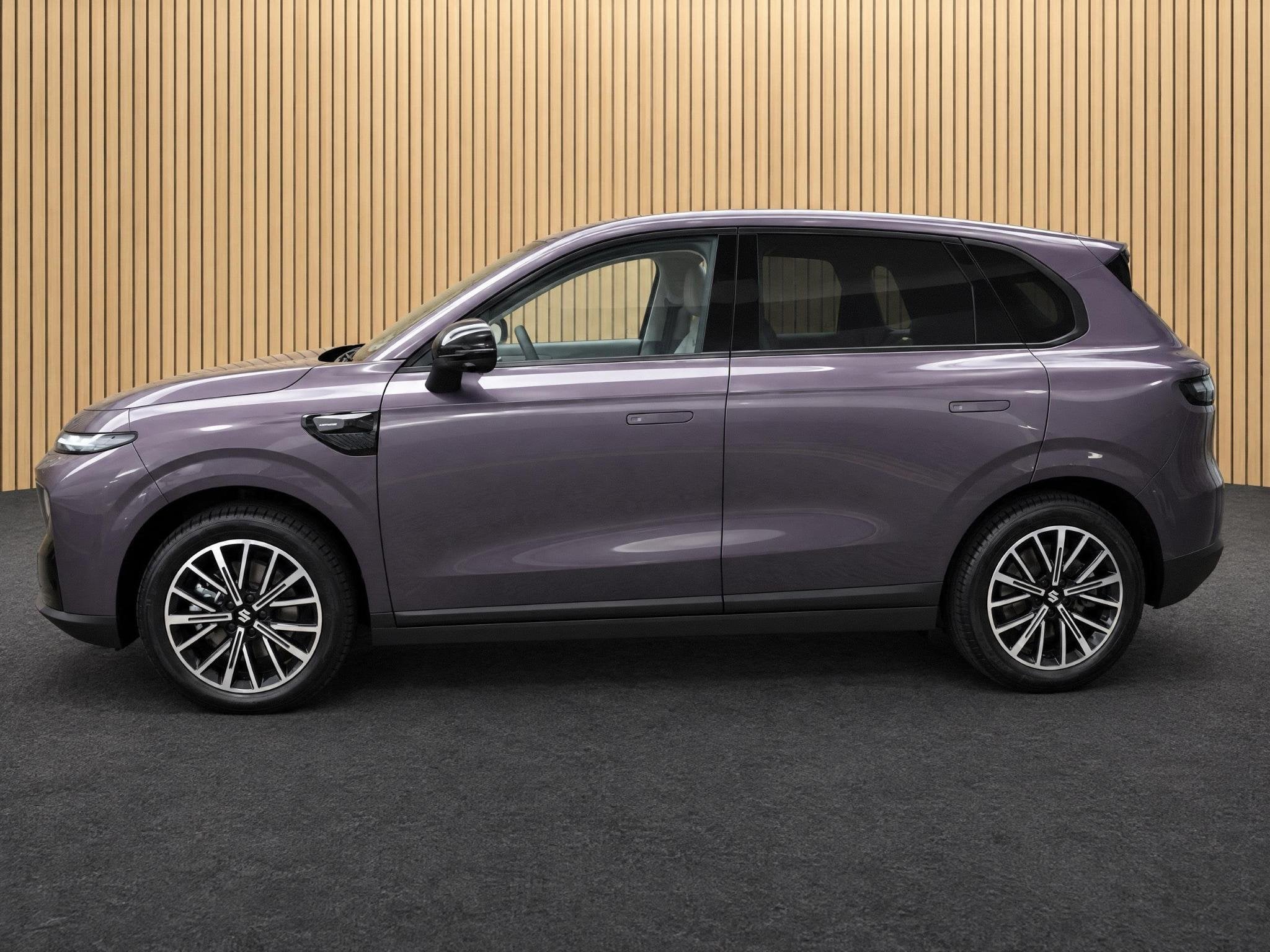 Leapmotor B10 Design ProMax 67.1 kWh VOORRAAD KORTING, Auto's, Achterwielaandrijving, 1820 kg, Nieuw, SUV of Terreinwagen