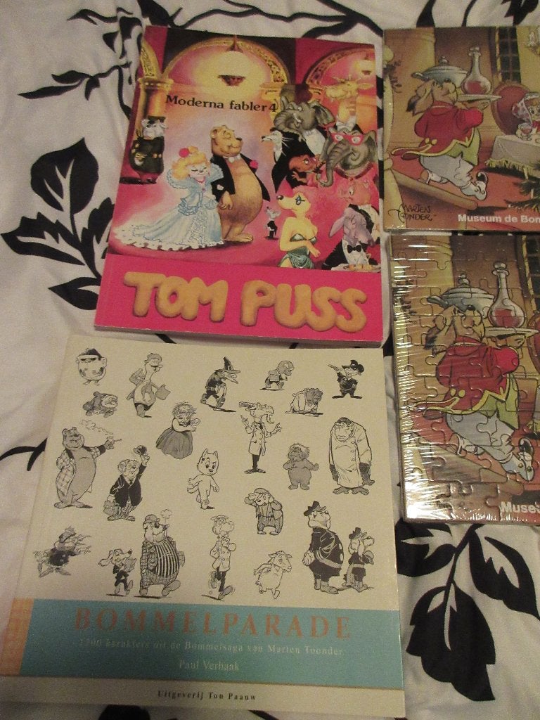 Boeken en puzzels van Tom Poes, Boeken, Marten Toonder, Ophalen of Verzenden, Zo goed als nieuw, Meerdere stripboeken