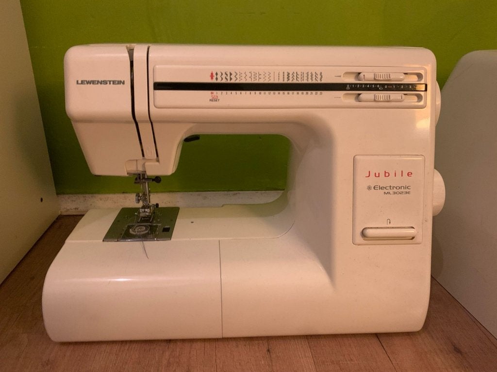 Lewenstein ML3023 Sewing machine, Hobby en Vrije tijd, Ophalen, Gebruikt, Naaimachine, Lewenstein