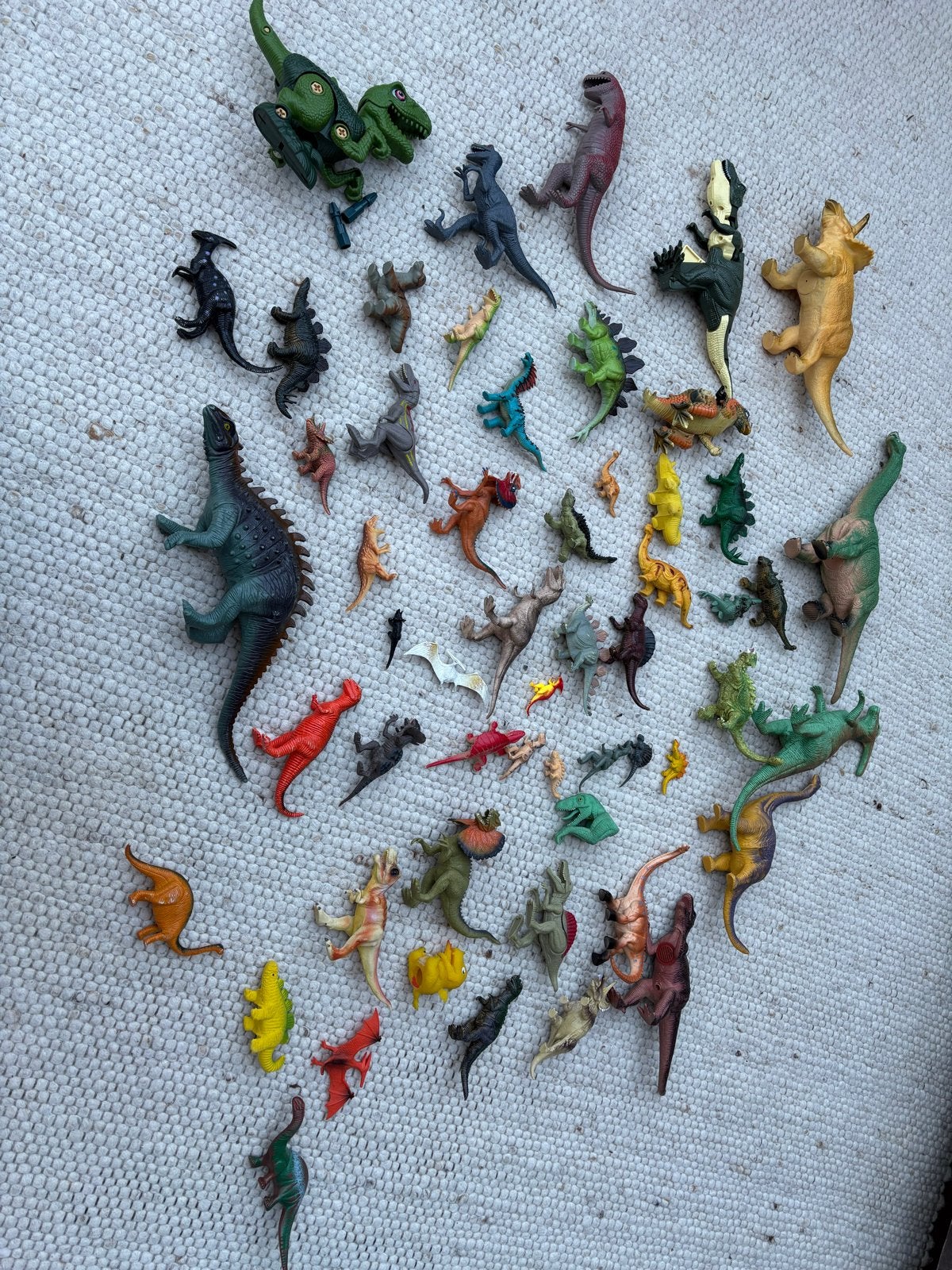Grote verzameling dinosaurus speelgoed in tas, Ophalen of Verzenden, Gebruikt, Jongen of Meisje