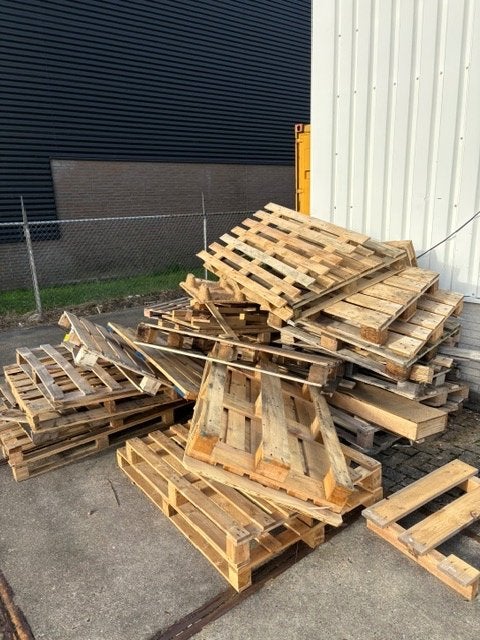 Oude pallets gratis, Minder dan 3 m³, Ophalen, Overige houtsoorten, Blokken