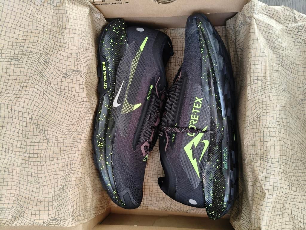 Nike Pegasus Trail 5 Gore-Tex maat 44,5, Ophalen of Verzenden, Zwart